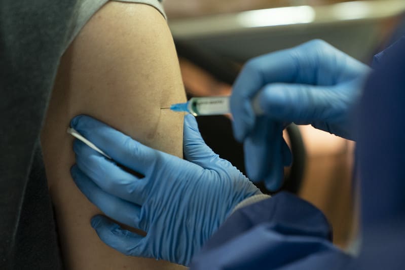 51037996628 57f7595cef c