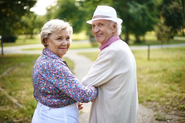 depositphotos 79707942 stock photo happy senior couple in park